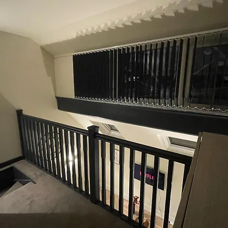 Headrow The Getaway Apartment